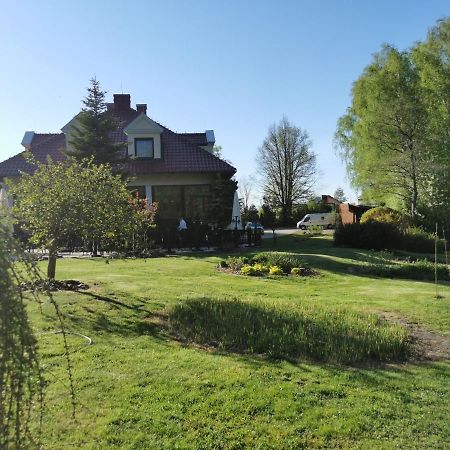 Hubertus Aparthotel & Restaurant & Horse Club Starogard Gdański Esterno foto