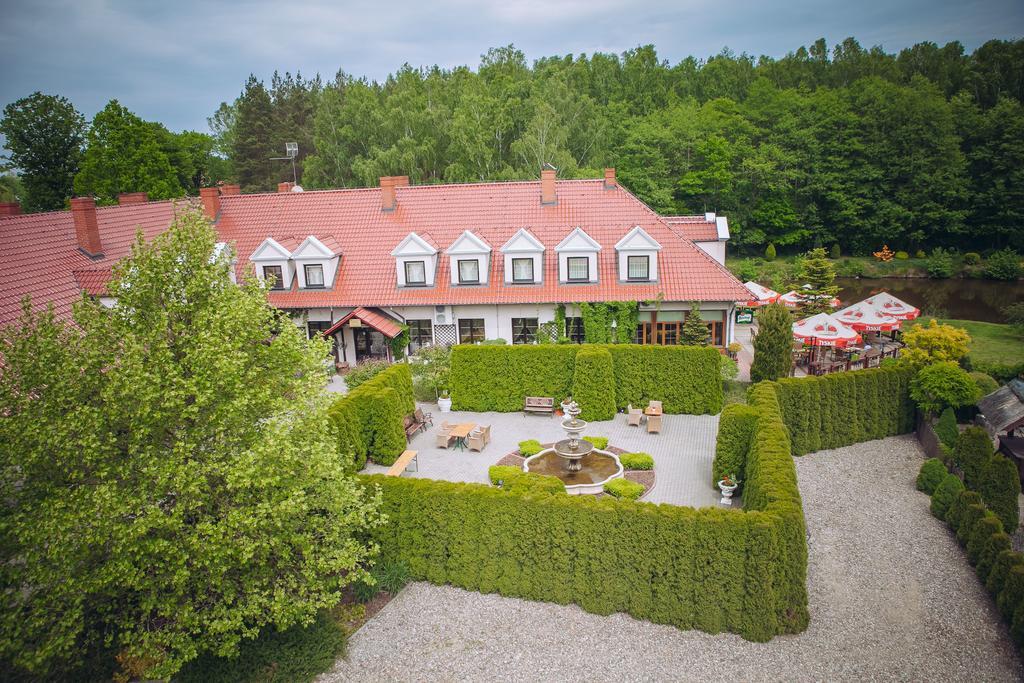Hubertus Aparthotel & Restaurant & Horse Club Starogard Gdański Camera foto